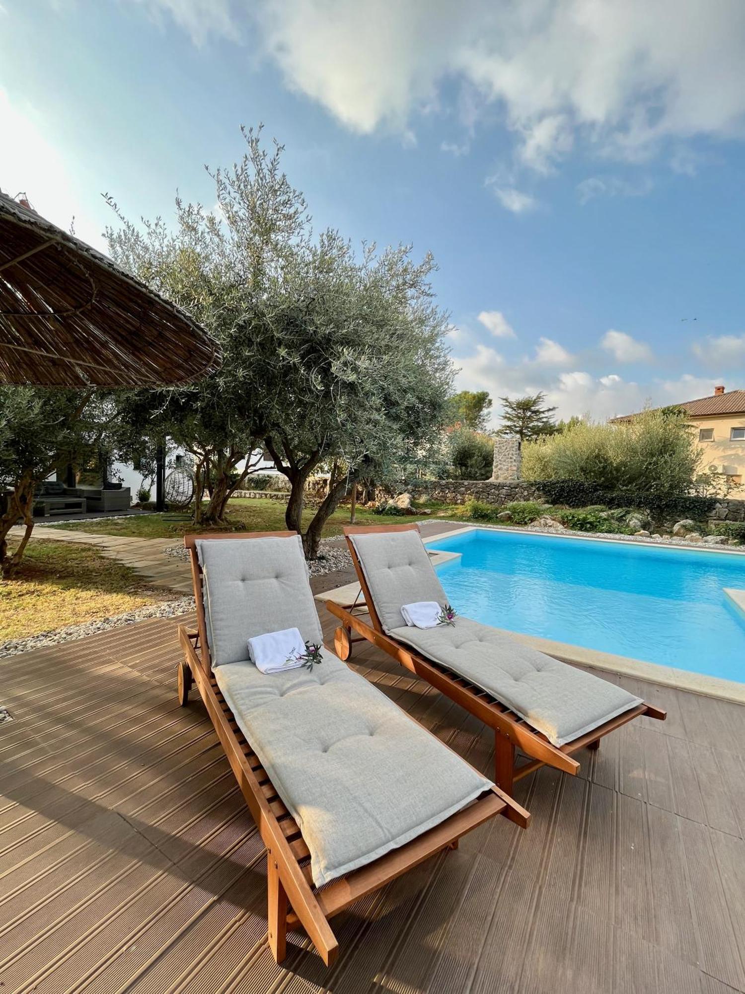 Villa Urbana Natura Krk Town Bagian luar foto